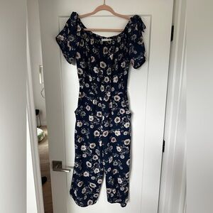 Vintage Floral Off-Shoulder Jumpsuit size Medium
